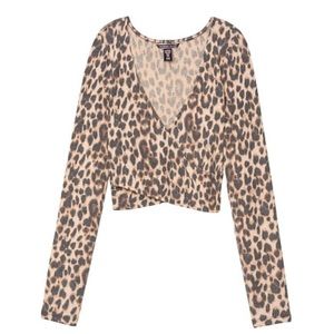 VS long sleeve crop top